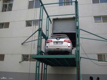 導(dǎo)軌式汽車(chē)升降平臺(tái)廠家